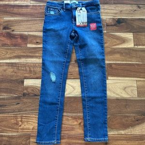 Levi’s 710 super skinny size 8 girl jeans. Medium wash.  NWT
